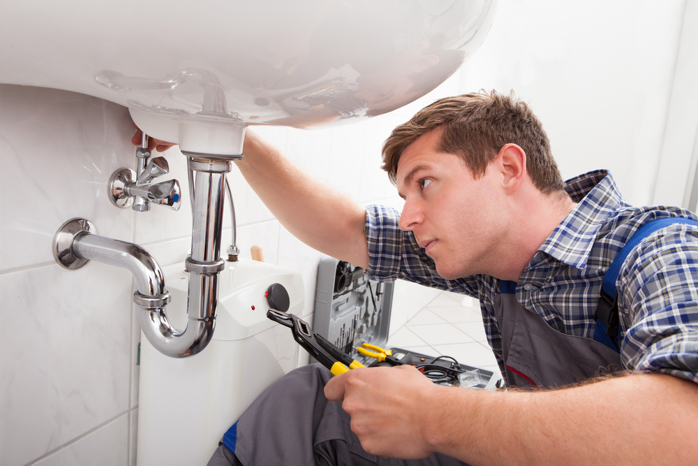 Choosing The Right Plumber For Your Home Improvement Project